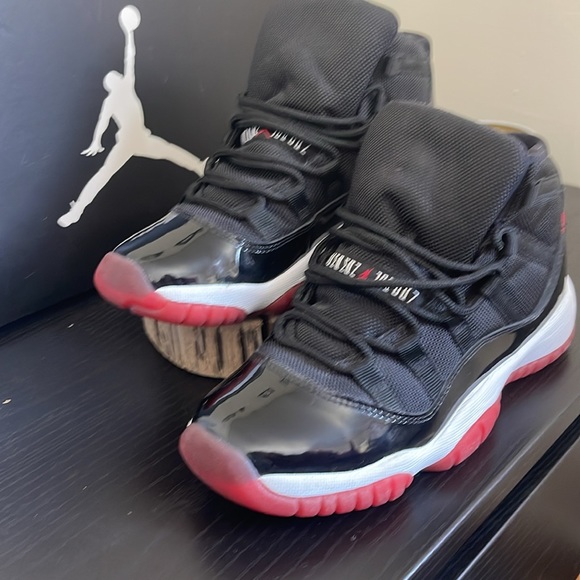 Jordan 11 - Picture 4 of 7